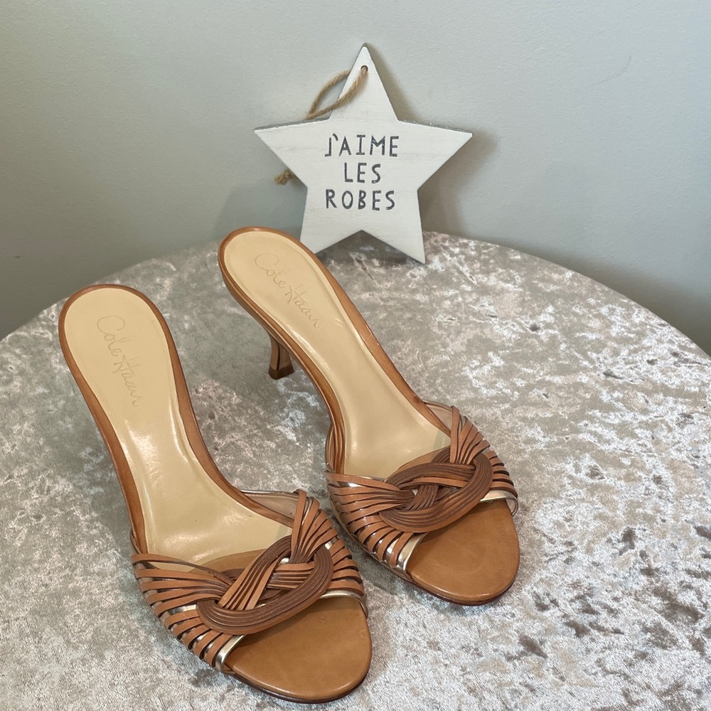 COLE HAAN Vintage Camel Leather Twist Mules with Kitten Heels